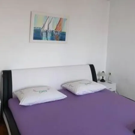Studio Adriatic * سبليت